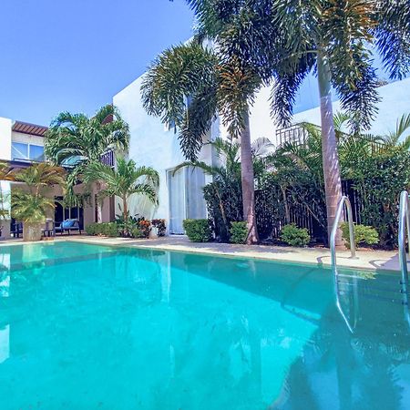 Villa Moderna Con Alberca, Gimnasio Y Cochera Mérida Esterno foto