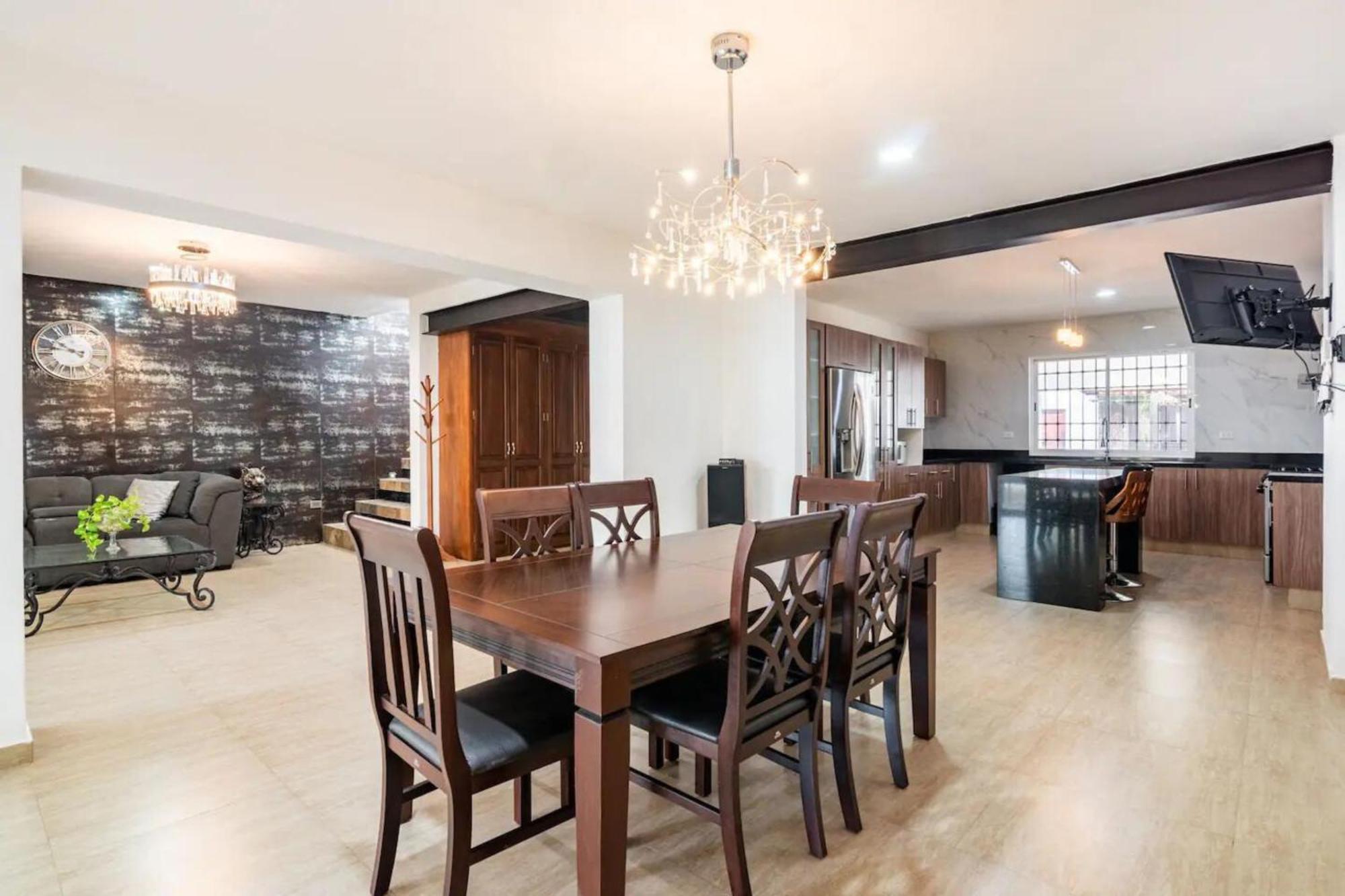 Villa Moderna Con Alberca, Gimnasio Y Cochera Mérida Esterno foto
