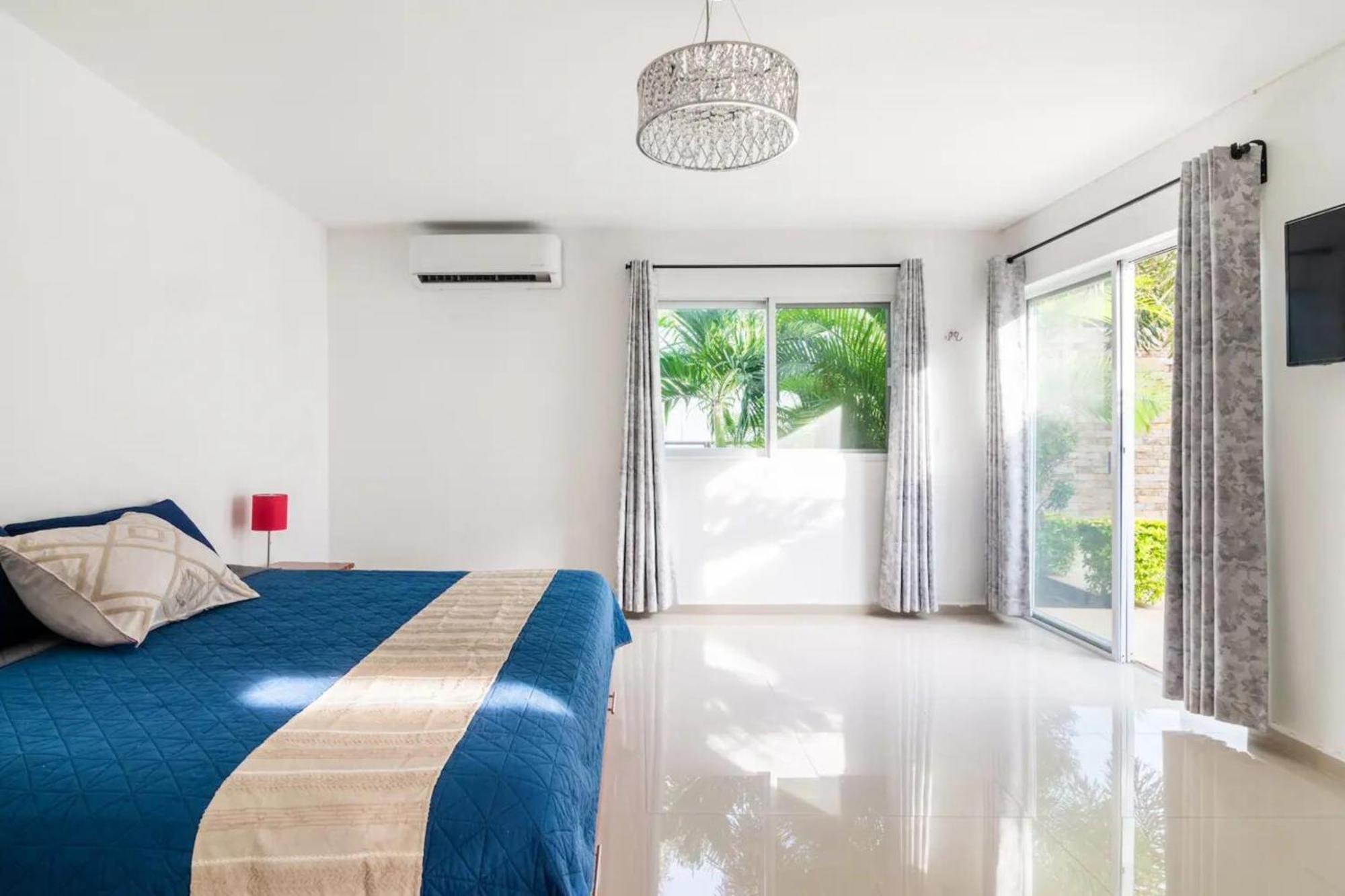 Villa Moderna Con Alberca, Gimnasio Y Cochera Mérida Esterno foto
